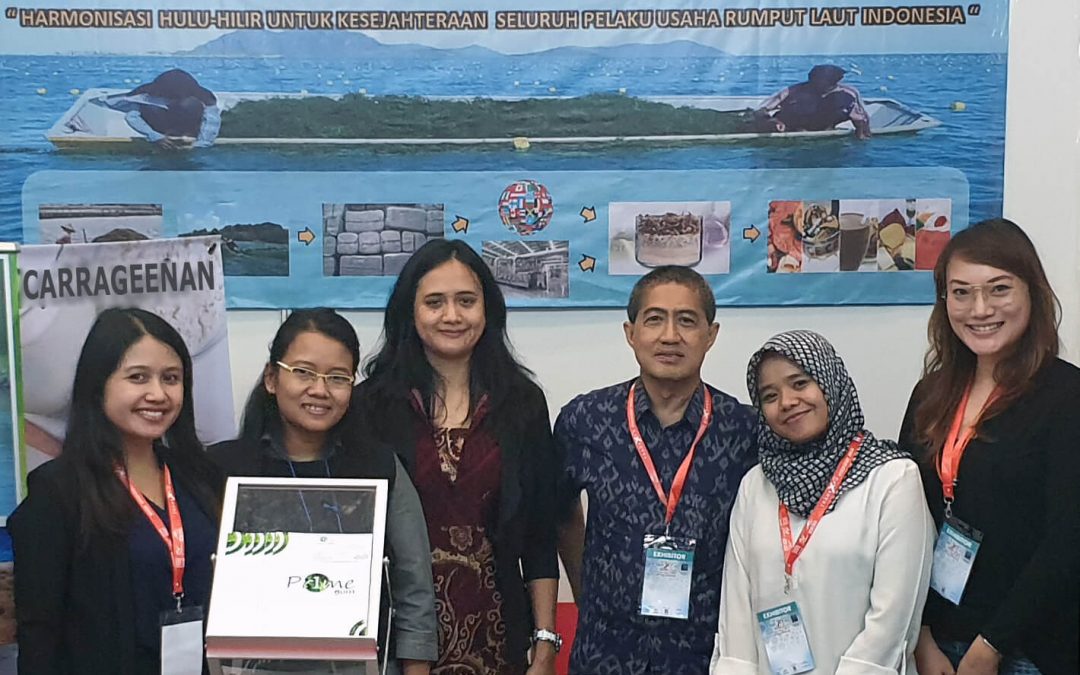 Pr1megum promoting carrageenan at Indonesian Trade Expo